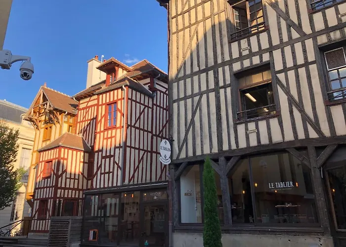 Le Paillot de Montabert